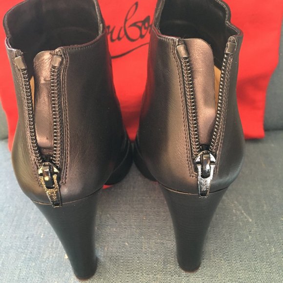 Worn twice. Christian Louboutin Attroupee 100 Calf/Veau velour - Picture 7 of 9